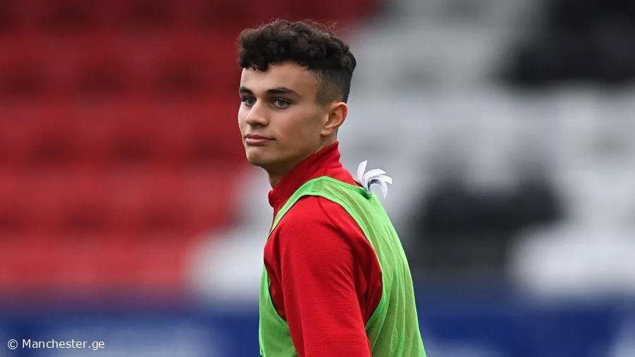 რაიან გიგზის შვილმა "იუნაიტედის" აკადემია დატოვა და "შეფილდს" შეუერთდა